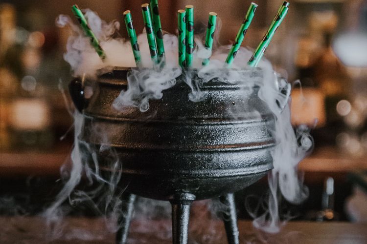 A fantasy-themed bar brings the magic of chemistry to life